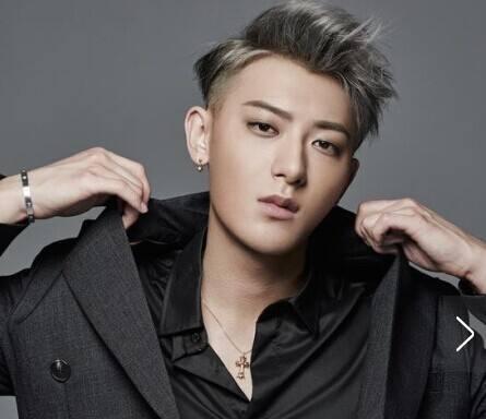 娱乐吃瓜君叠字男星,揭秘娱乐圈叠字男星们的叠字魅力